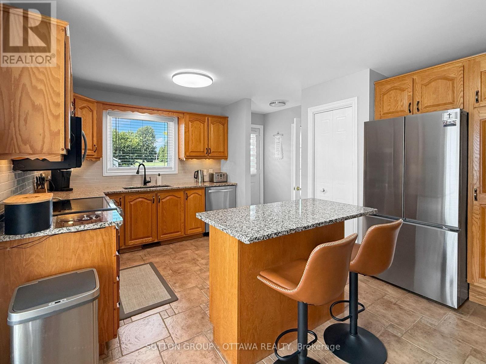 1888 Belvedere Crescent, Cornwall, Ontario  K6H 7C7 - Photo 6 - X13810294