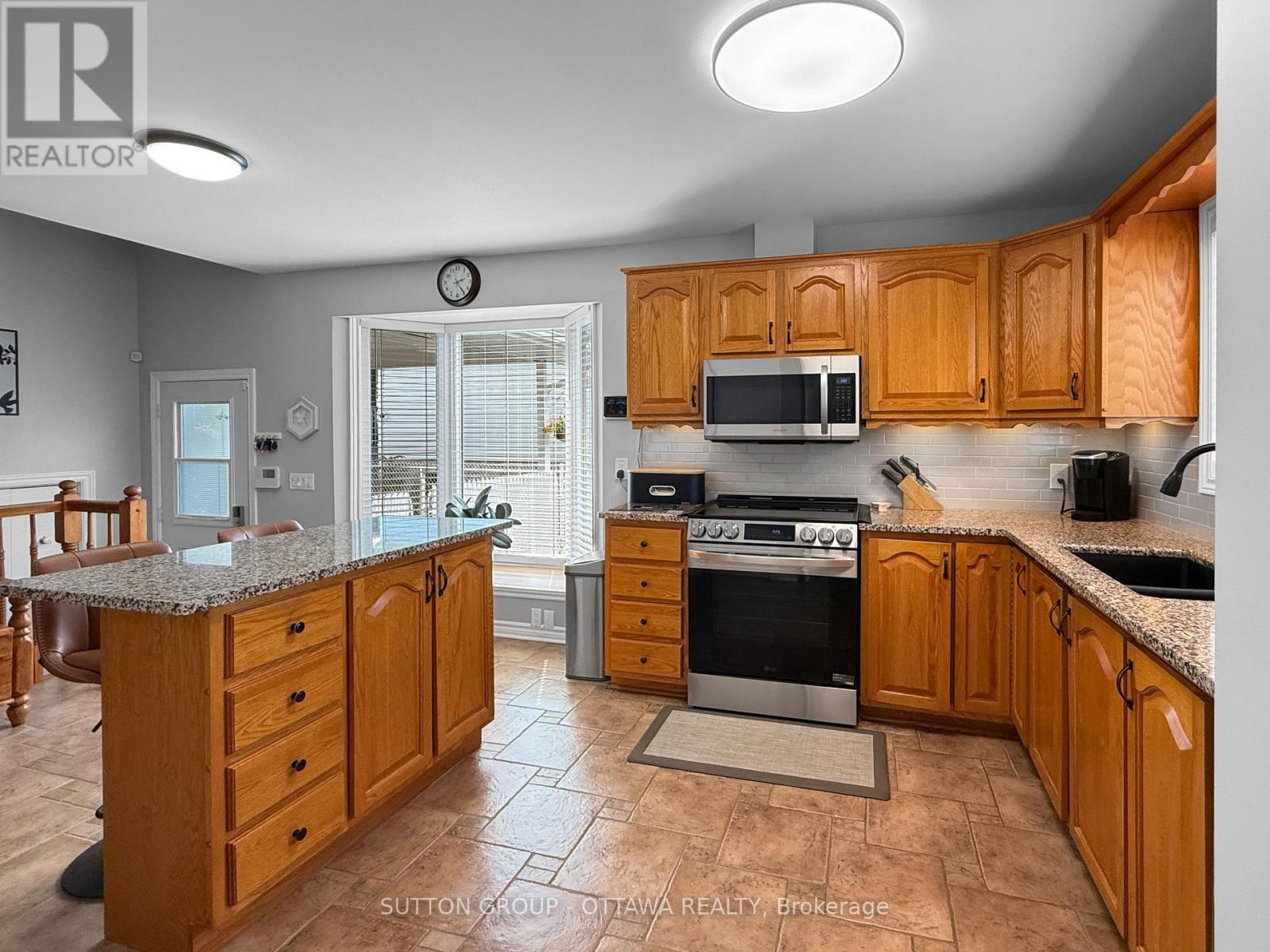 1888 Belvedere Crescent, Cornwall, Ontario  K6H 7C7 - Photo 7 - X13810294