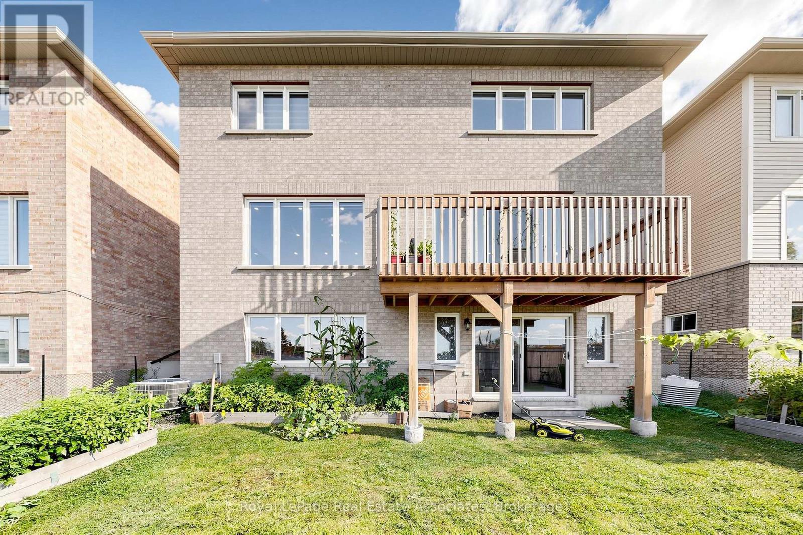 33 Bill Guy Drive, Georgina, Ontario  L4P 0H9 - Photo 49 - N13810136
