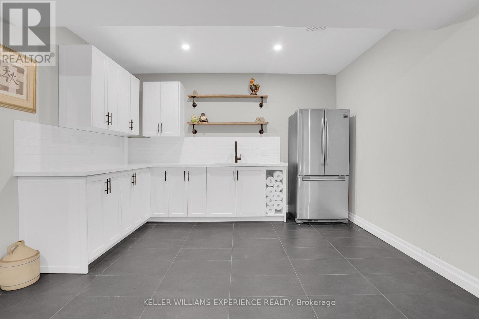41 Heron Boulevard, Springwater (Snow Valley), Ontario  L0L 1Y3 - Photo 24 - S13810138