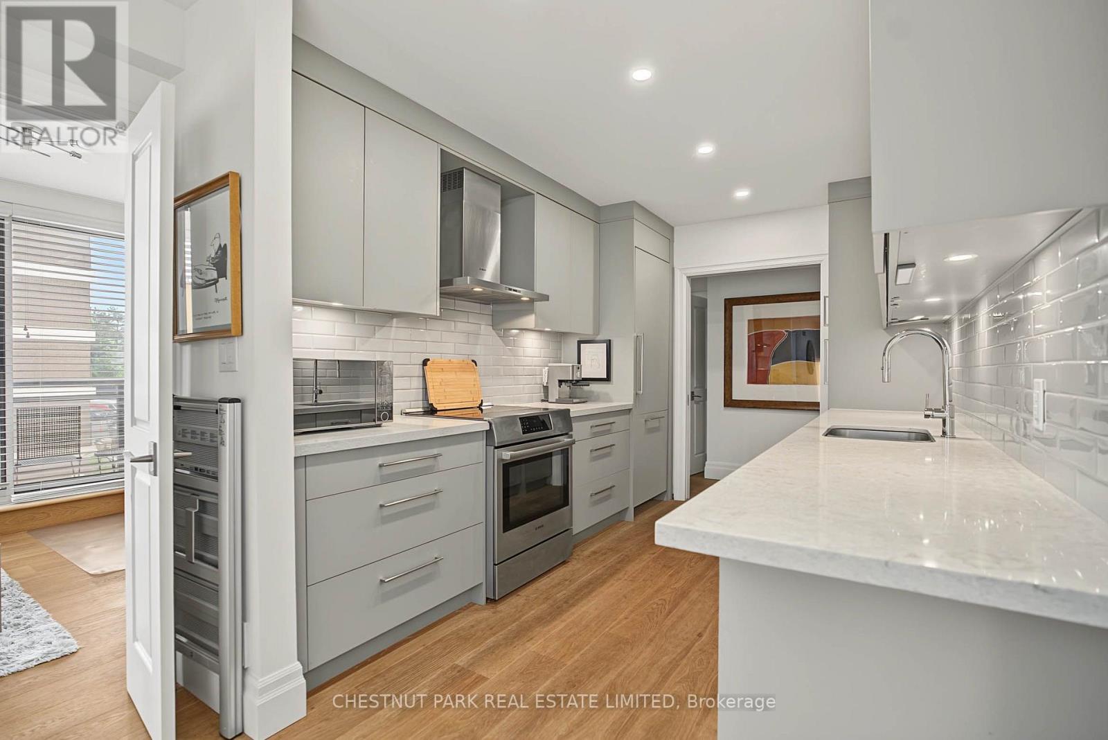 201 - 40 Rosehill Road, Toronto, Ontario  M4T 1G5 - Photo 25 - C13810278
