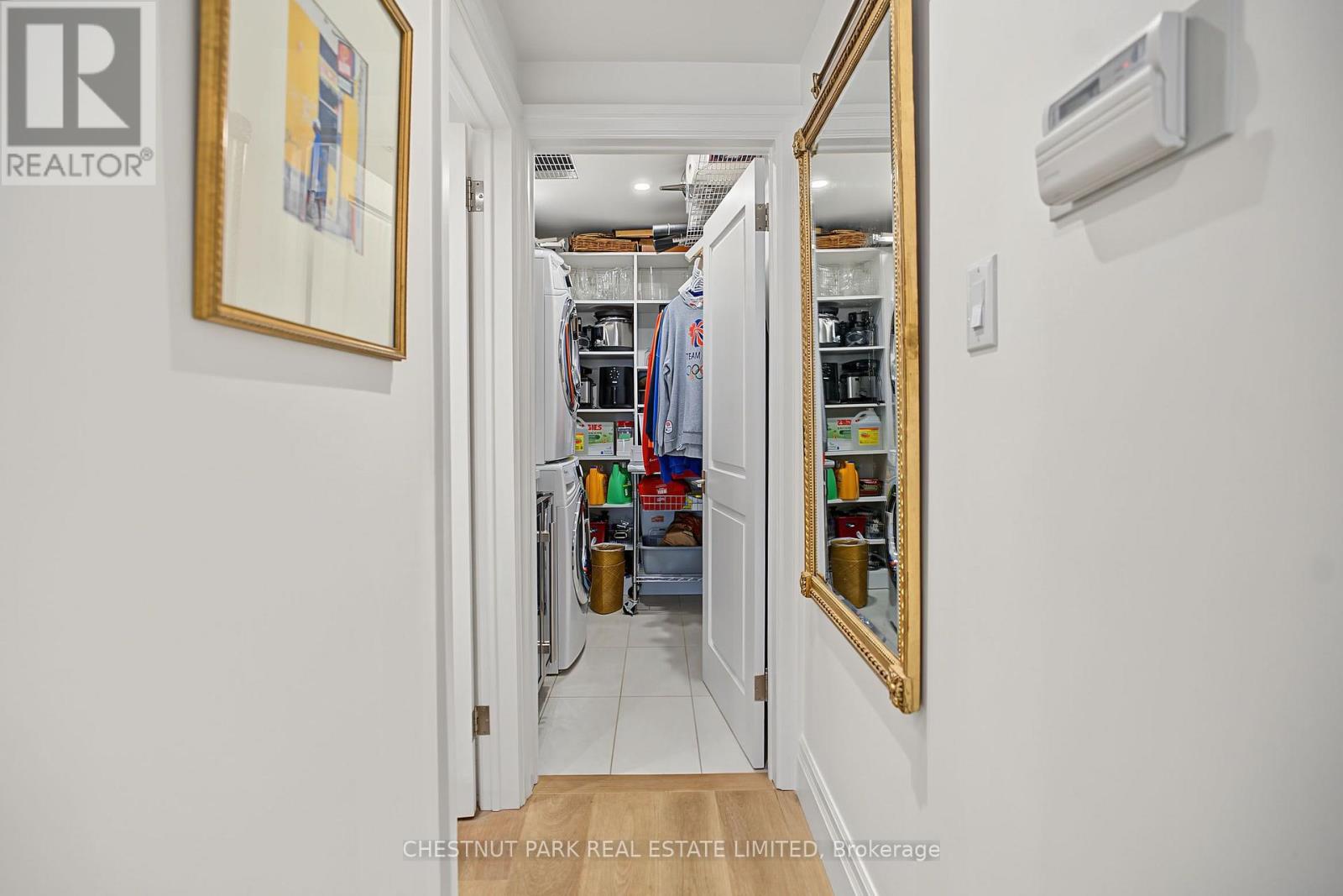 201 - 40 Rosehill Road, Toronto, Ontario  M4T 1G5 - Photo 38 - C13810278