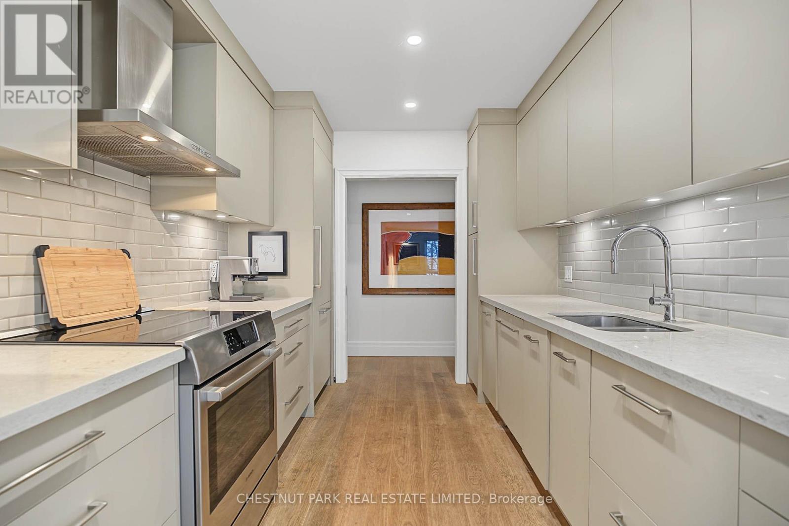 201 - 40 Rosehill Road, Toronto, Ontario  M4T 1G5 - Photo 26 - C13810278