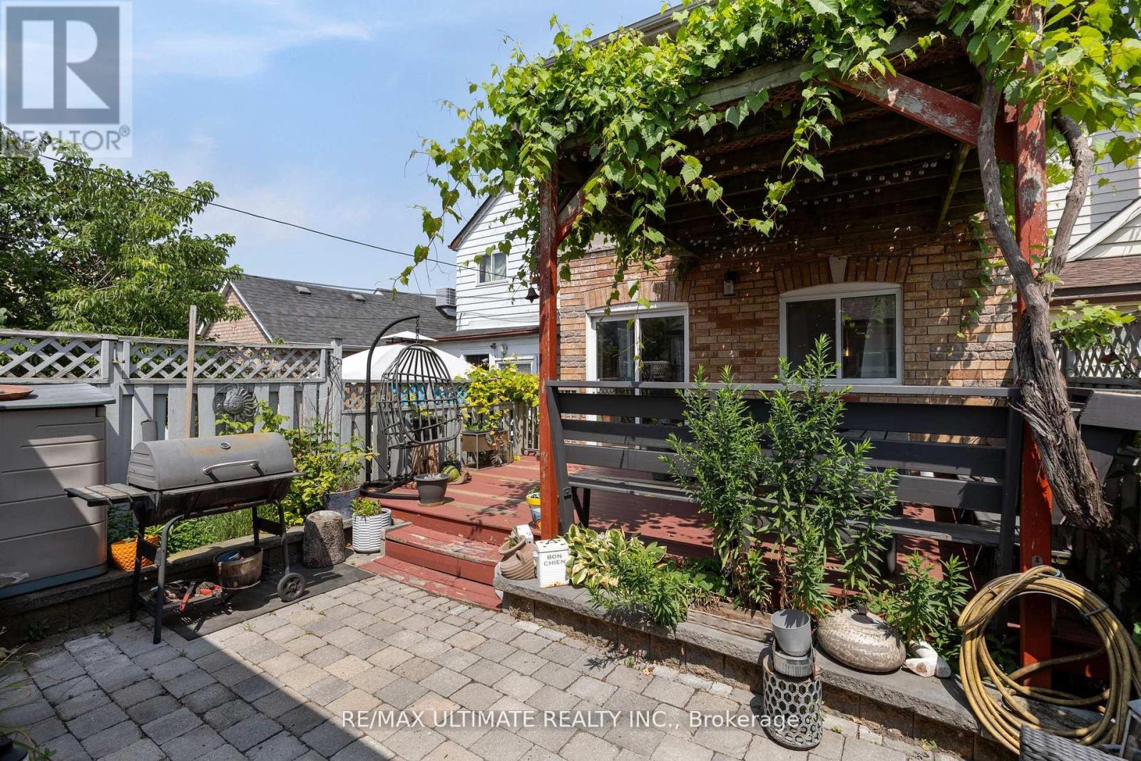 23 Seneca Avenue, Toronto, Ontario  M6N 2G7 - Photo 43 - W13810124