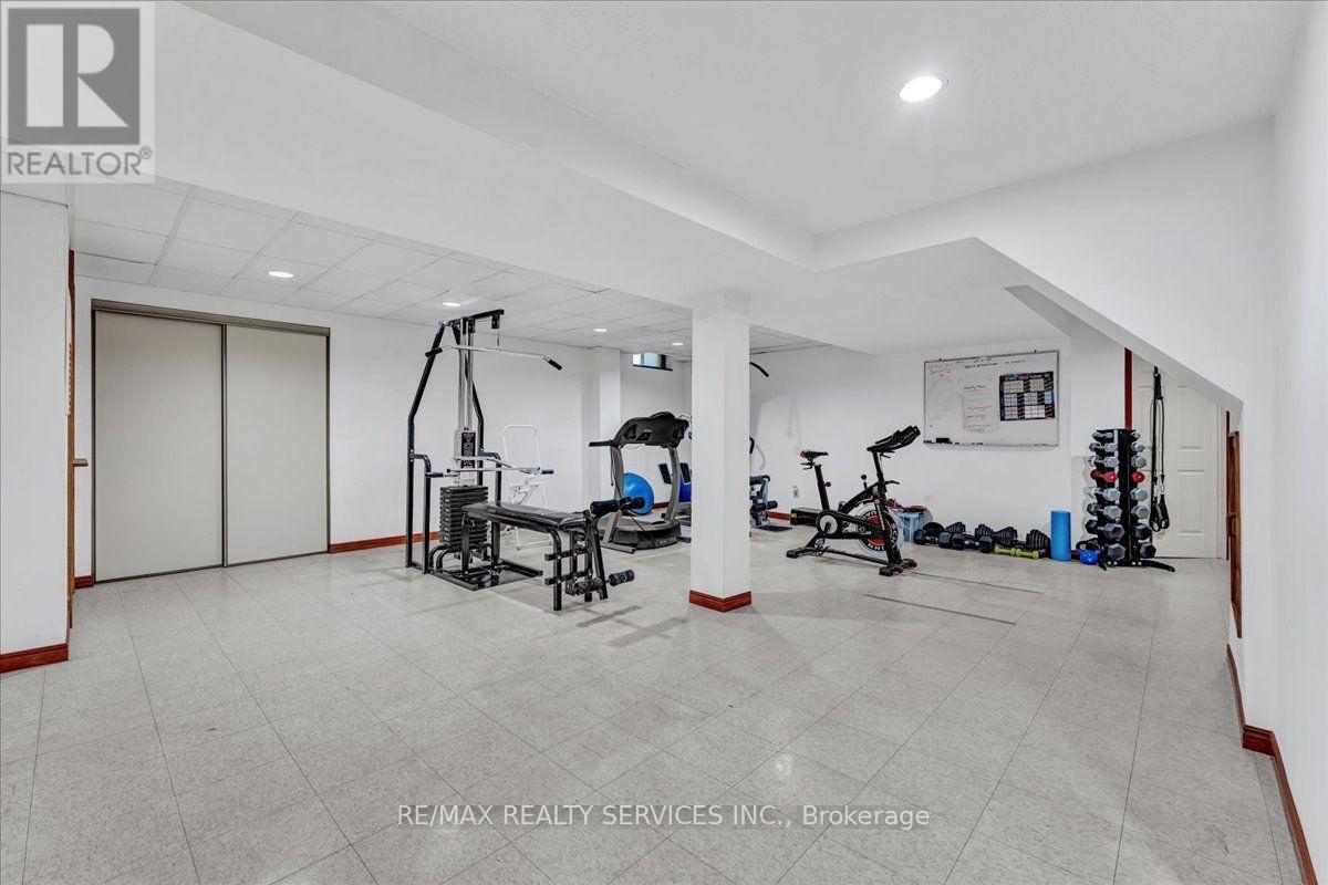 18 Corkett Drive, Brampton, Ontario  L6X 3H3 - Photo 33 - W13810154