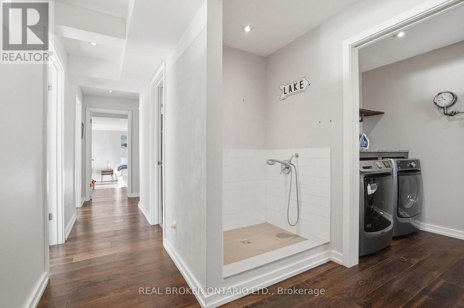 868 Danforth Place, Burlington, Ontario  L7T 1S2 - Photo 31 - W13810262