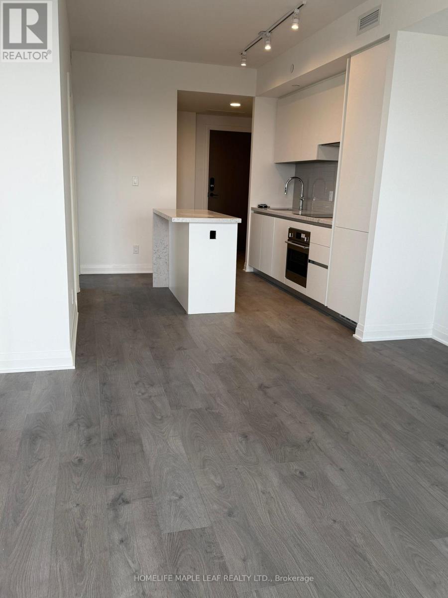 5210 - 4015 The Exchange, Mississauga, Ontario  L5B 0N9 - Photo 3 - W13810322