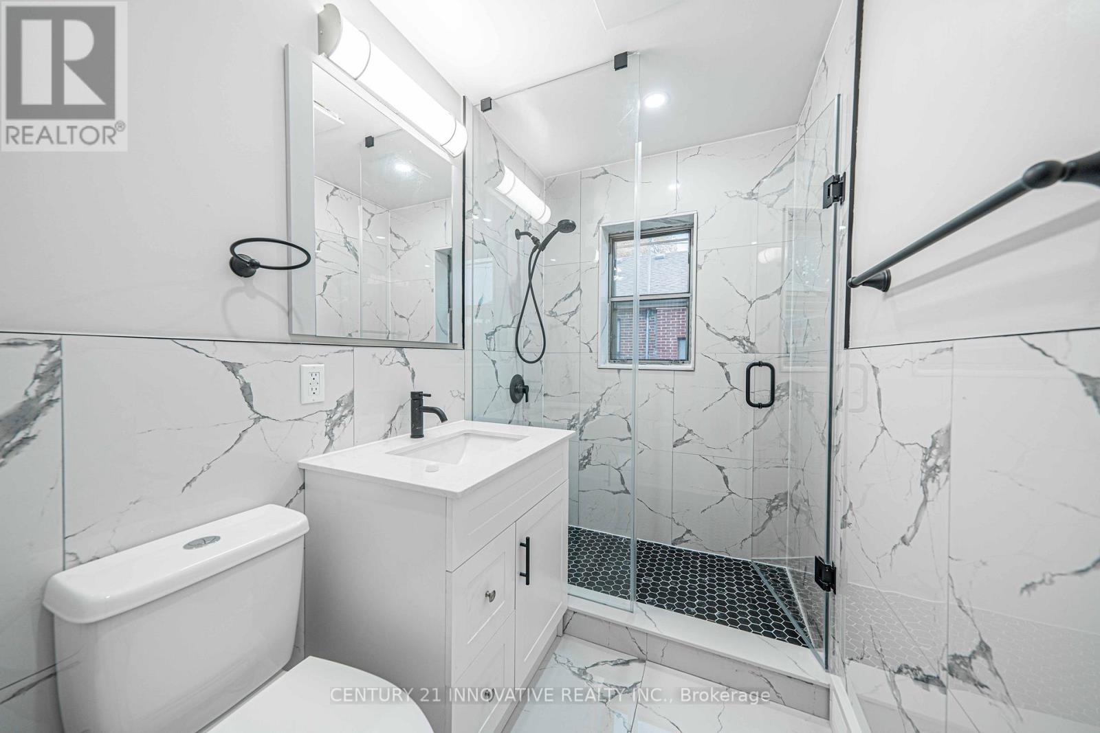 Upper - 22 Carysfort Road, Toronto, Ontario  M8Z 4X2 - Photo 31 - W13810334