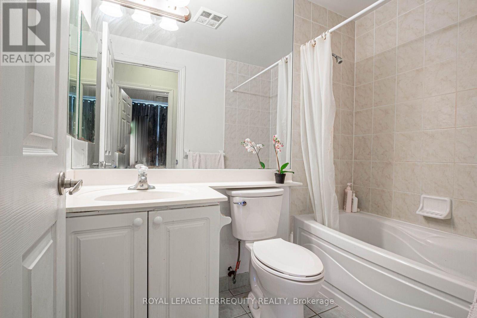 226 - 3888 Duke Of York Boulevard, Mississauga, Ontario  L5B 4P5 - Photo 15 - W13810350