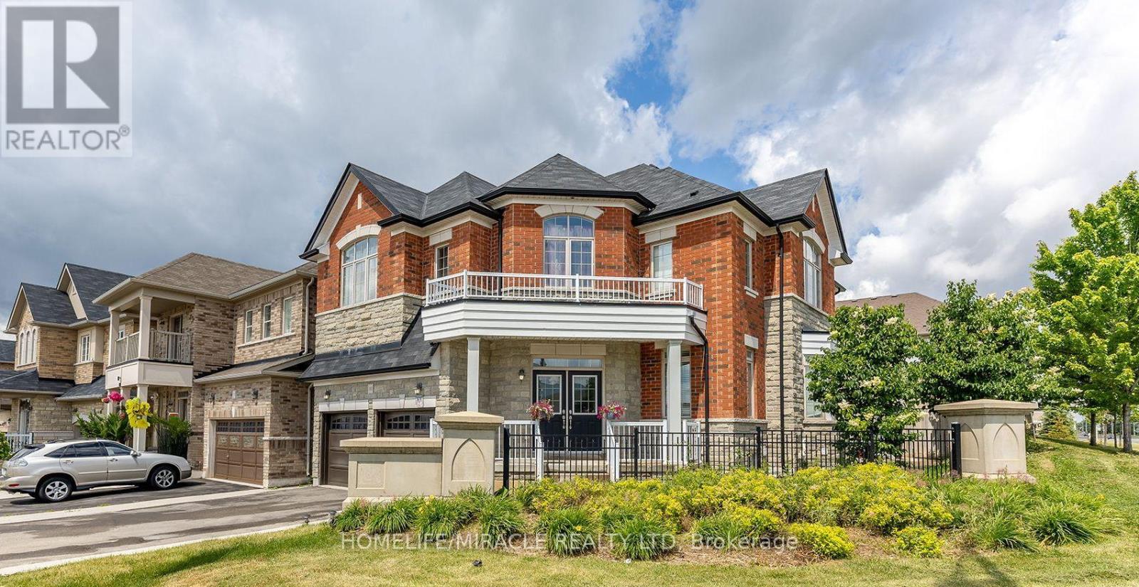 180 BONNIE BRAES DRIVE, Brampton, Ontario