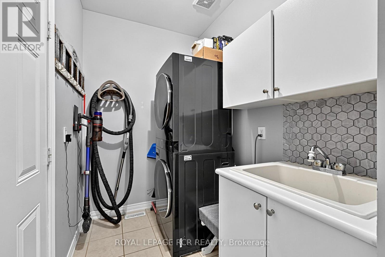 5 Borland Crescent, Caledon, Ontario  L7C 3M4 - Photo 20 - W13808498