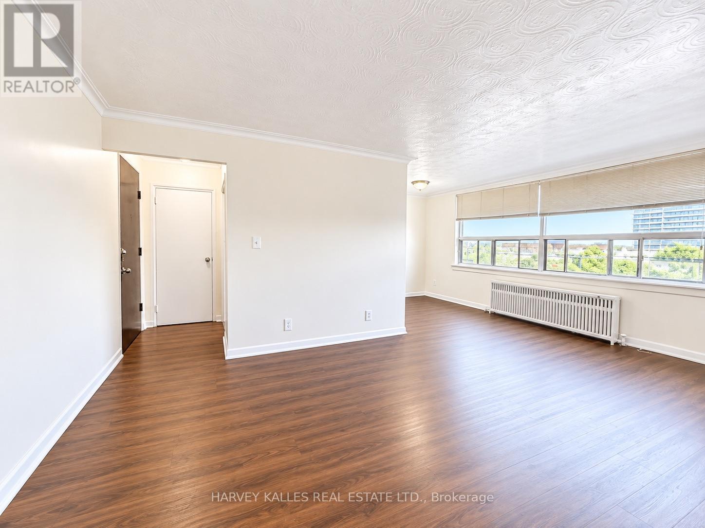 402 - 1490 Eglinton Avenue W, Toronto, Ontario M6E 2G5 - Photo 3 - W13798440
