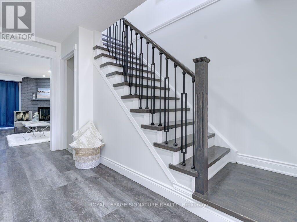 370 Hansen Road, Brampton, Ontario  L6V 3P7 - Photo 20 - W13779588