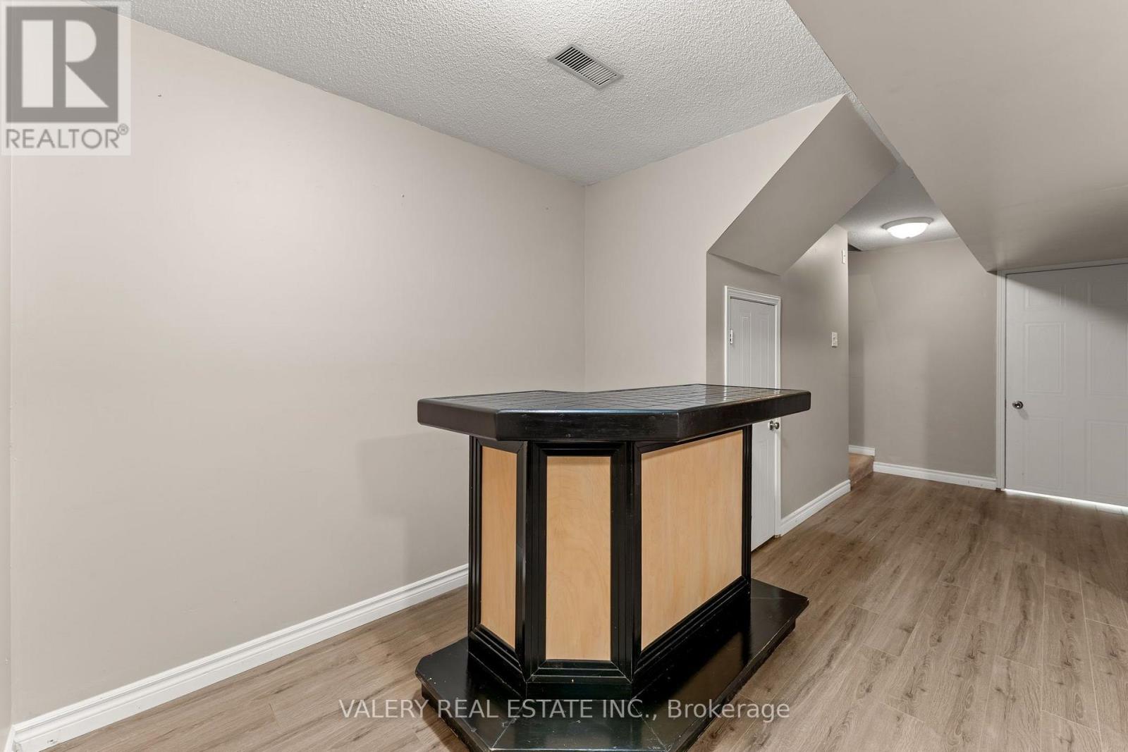 108 Tait Crescent, Centre Wellington, Ontario  N1M 3P5 - Photo 39 - X13810102