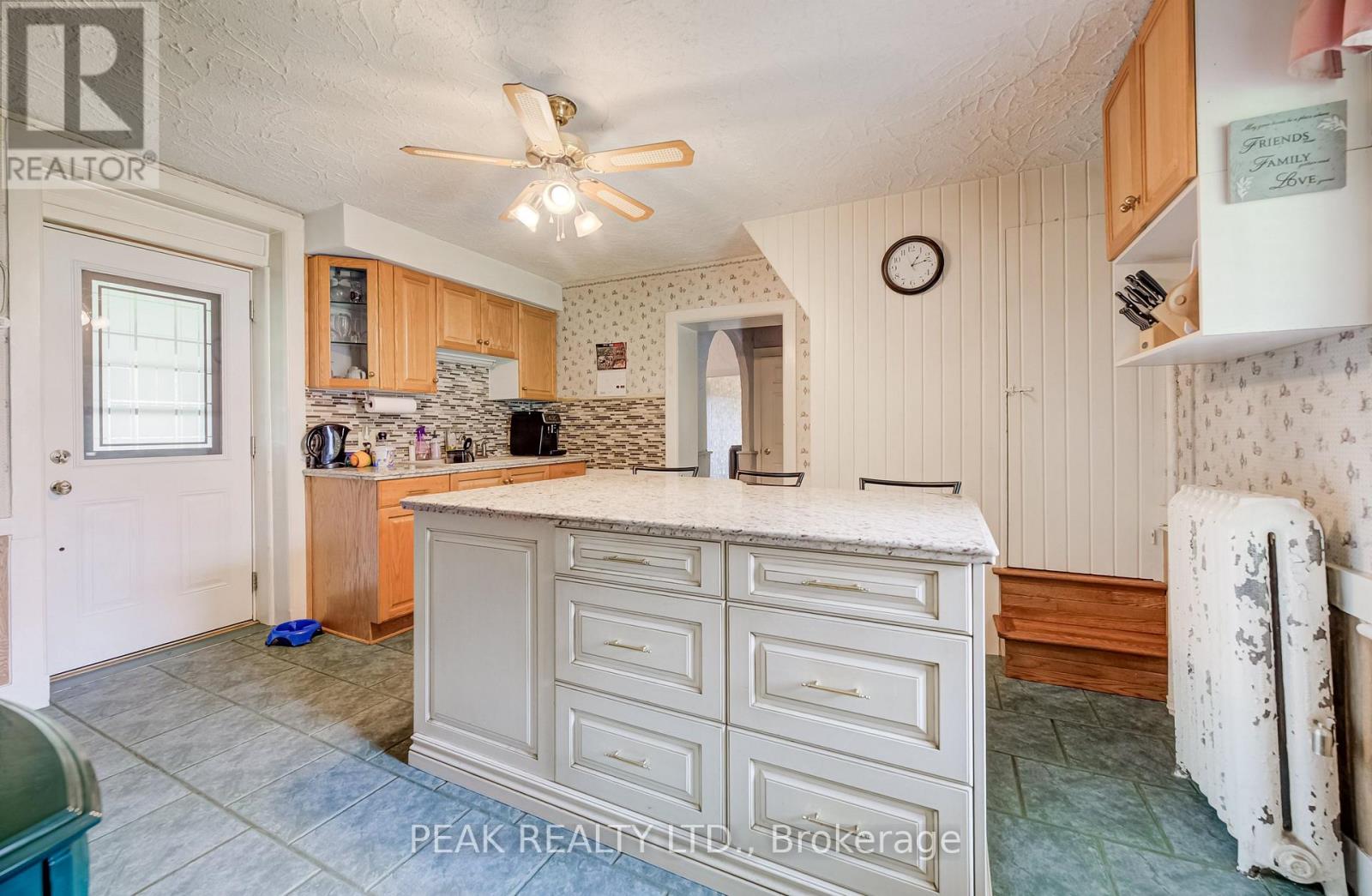 Unknown Address, ,    - Photo 23 - X13810146