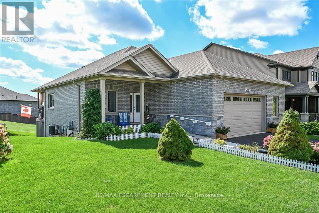 40 Trillium Way, Norfolk, Ontario  N3Y 0B9 - Photo 2 - X13810166