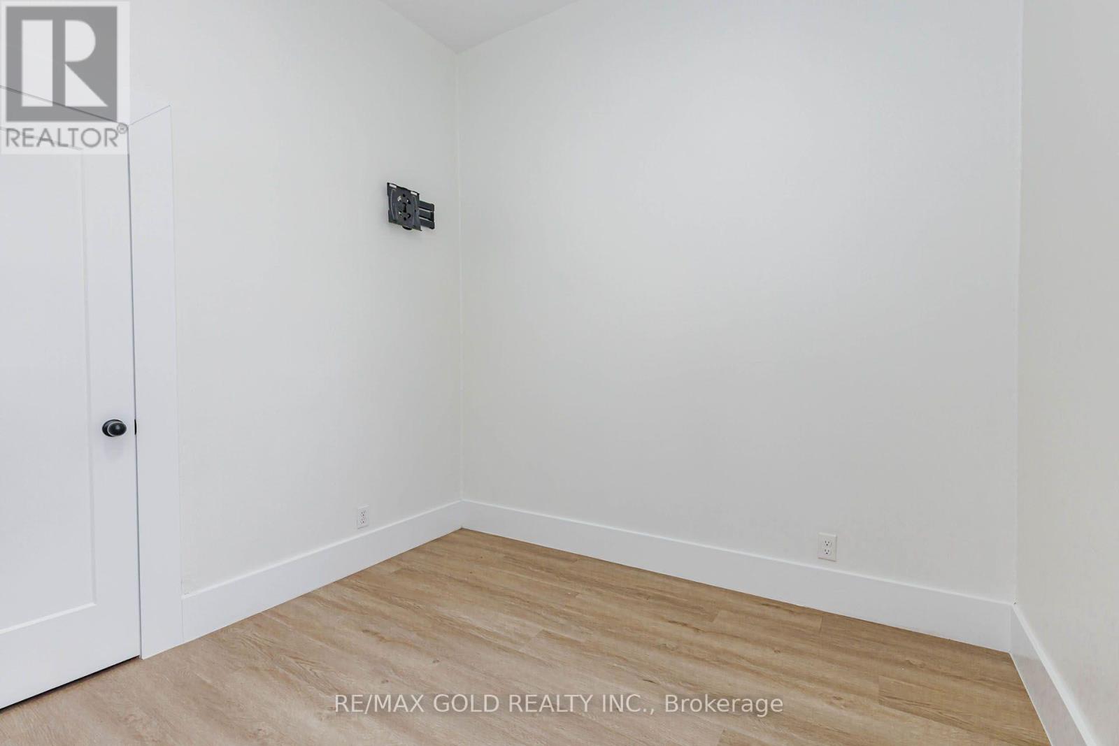 108 Norfolk Avenue, Cambridge, Ontario  N1R 3V2 - Photo 19 - X13810242