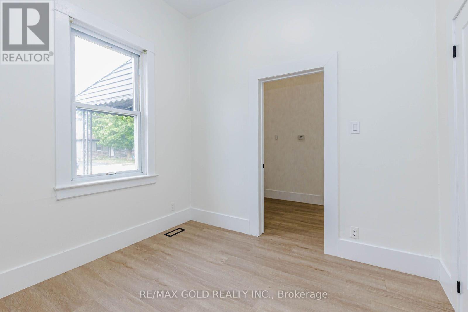 108 Norfolk Avenue, Cambridge, Ontario  N1R 3V2 - Photo 20 - X13810242