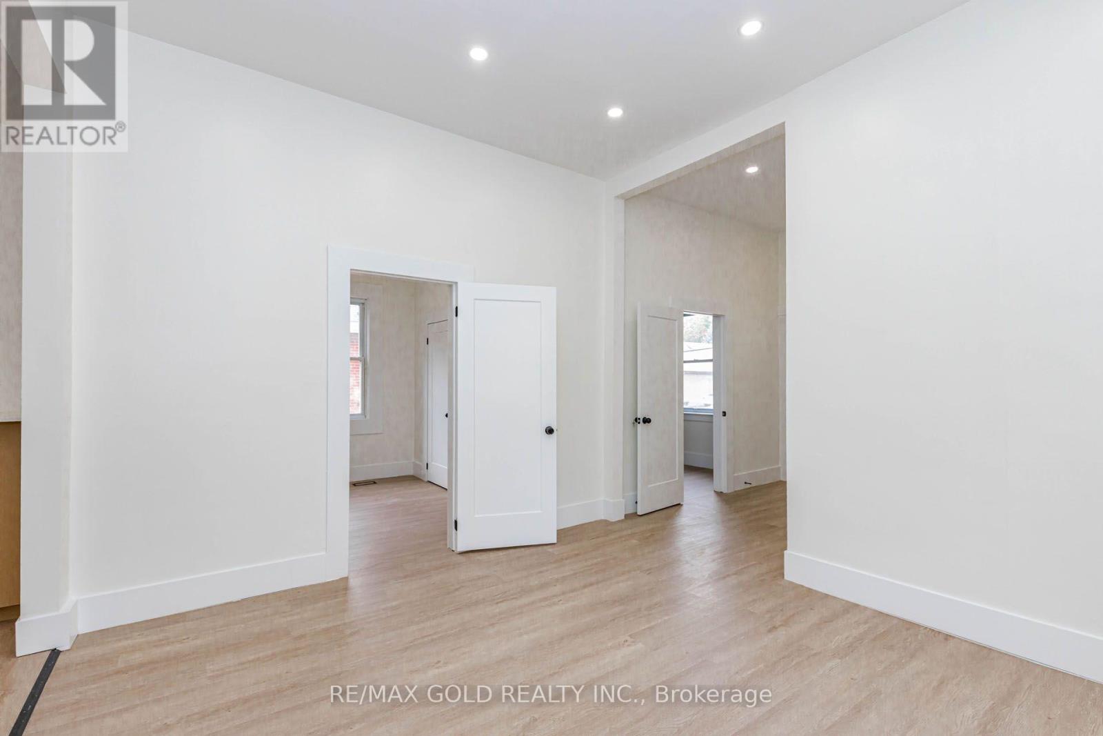 108 Norfolk Avenue, Cambridge, Ontario  N1R 3V2 - Photo 7 - X13810242
