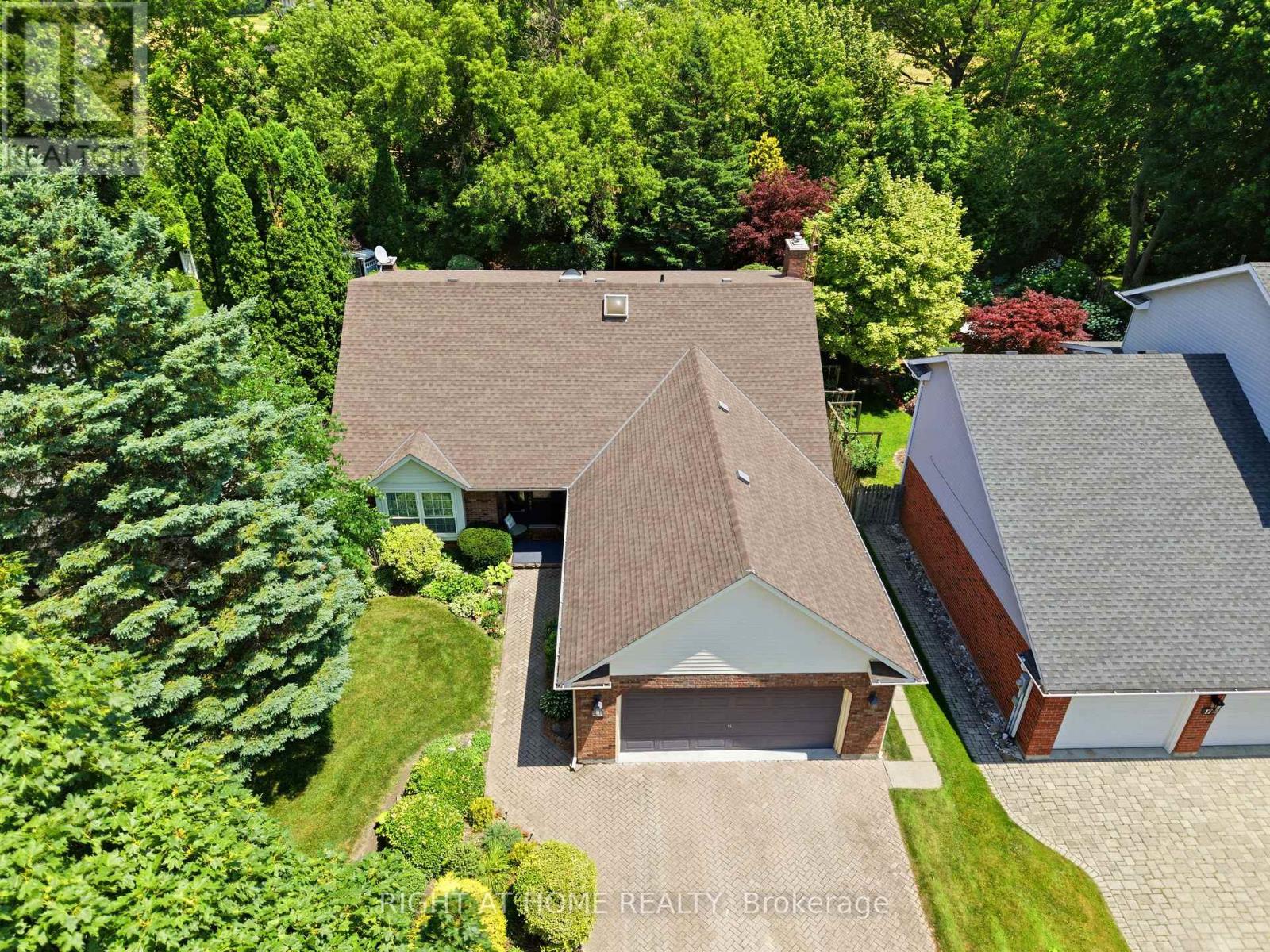 15 The Promenade, Niagara-On-The-Lake, Ontario  L0S 1J0 - Photo 3 - X13810318