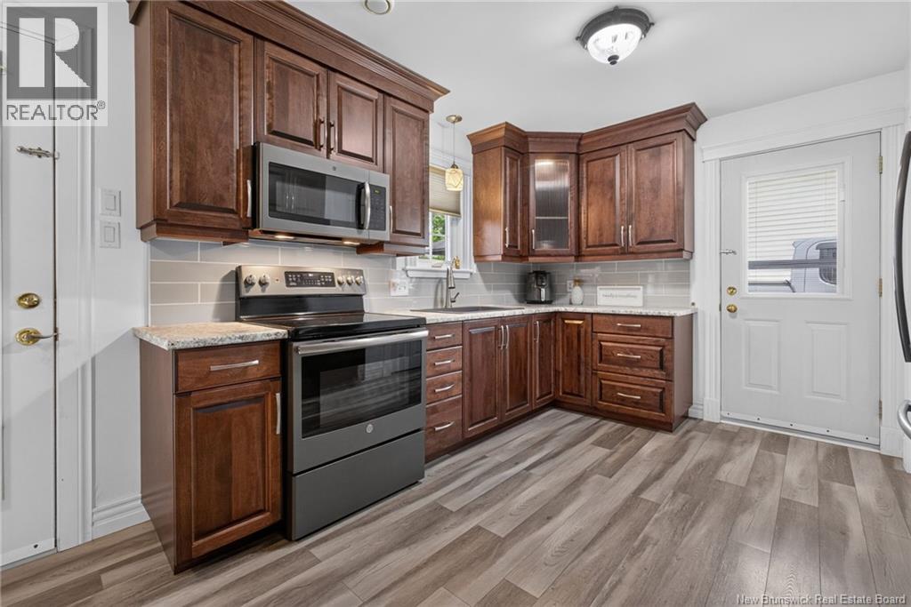 251 Hennessey Road, Moncton, New Brunswick  E1A 5L7 - Photo 3 - NB148230