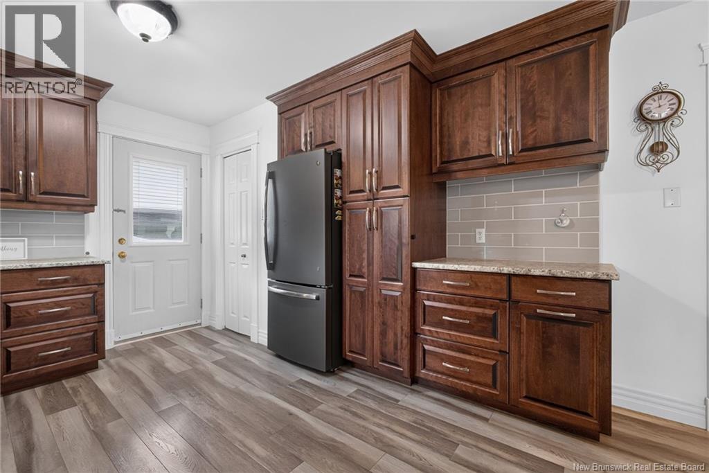 251 Hennessey Road, Moncton, New Brunswick  E1A 5L7 - Photo 5 - NB148230