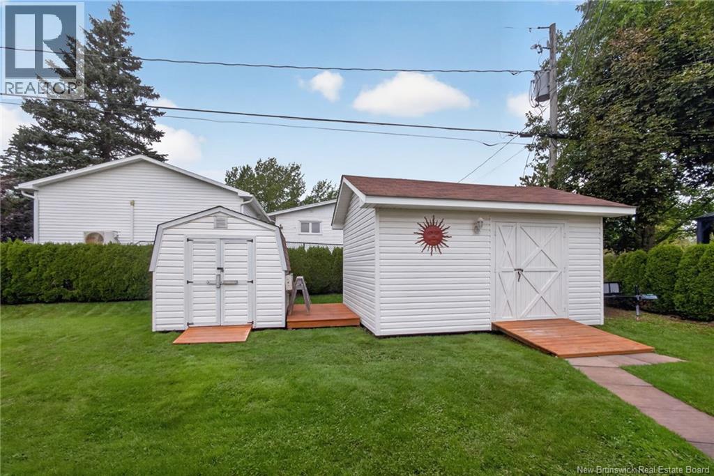 251 Hennessey Road, Moncton, New Brunswick  E1A 5L7 - Photo 33 - NB148230
