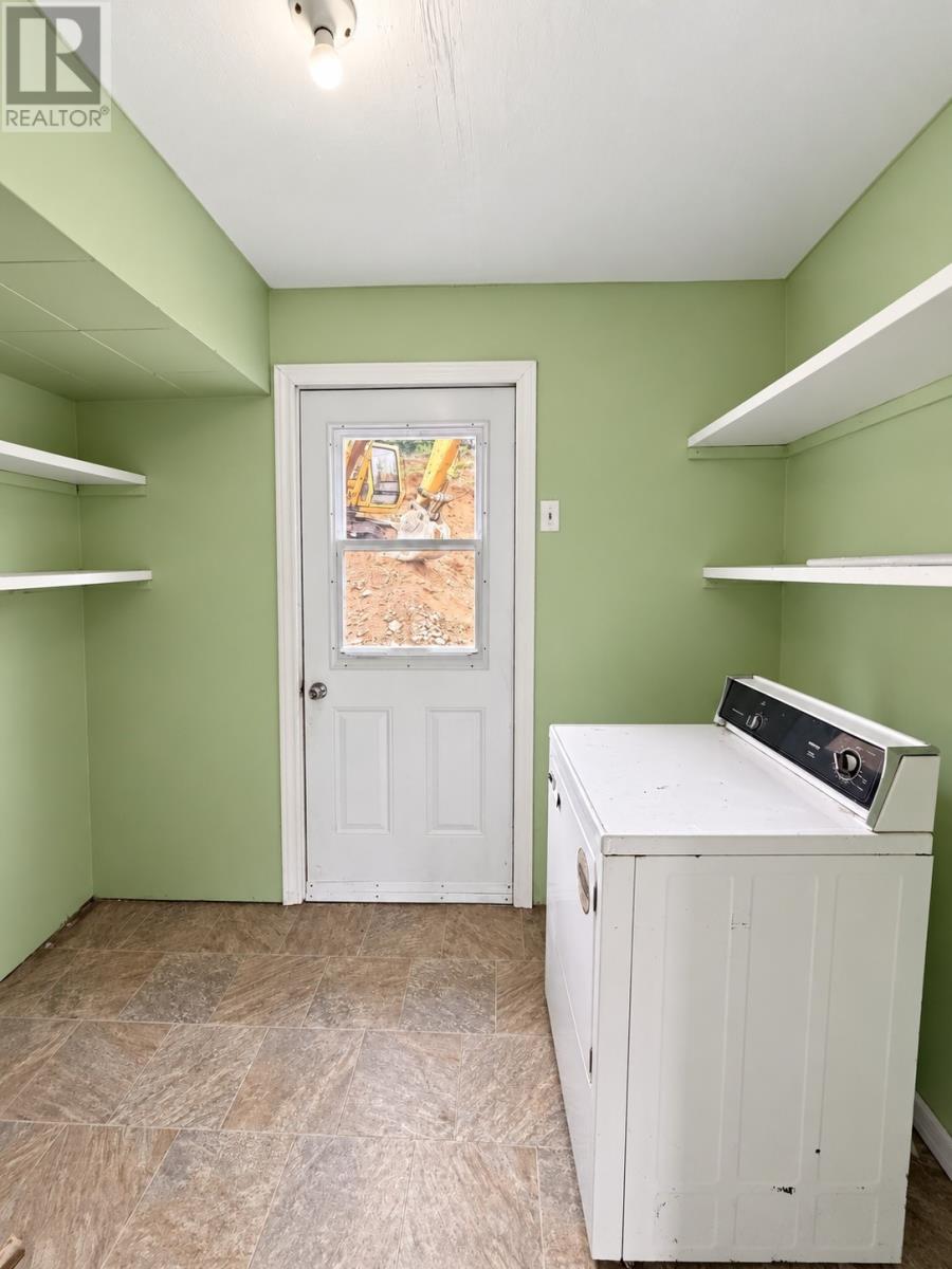 73 Beach Avenue, Salmon Cove — photo 11