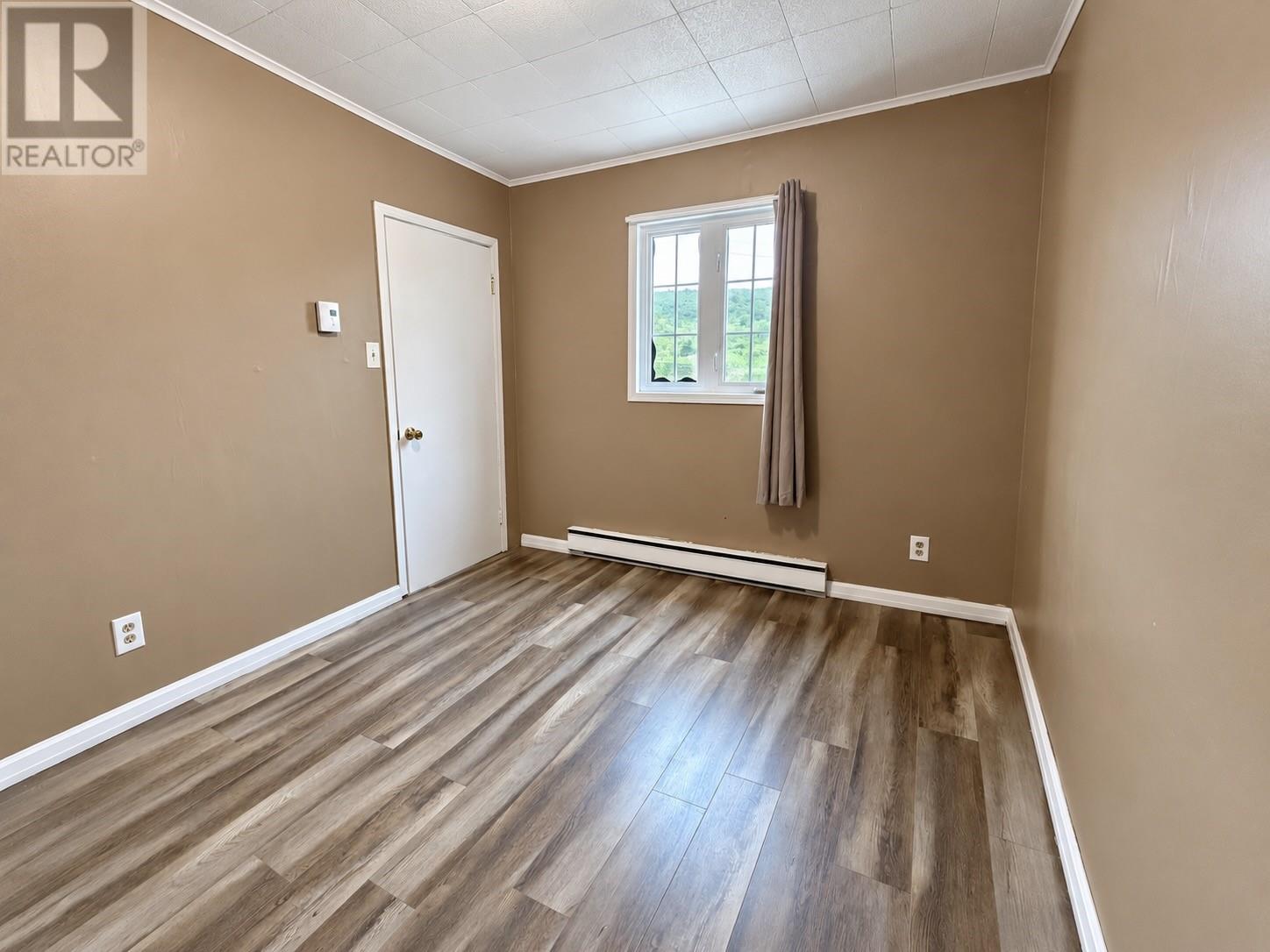 73 Beach Avenue, Salmon Cove — photo 12