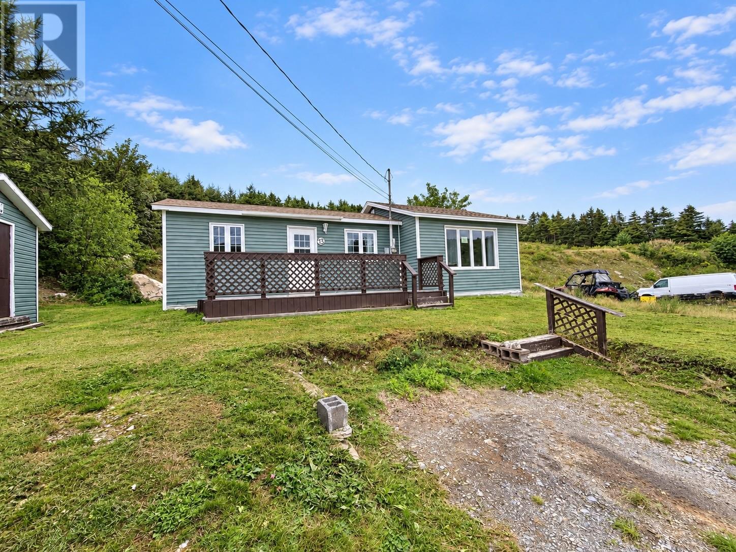 73 Beach Avenue, Salmon Cove — photo 2
