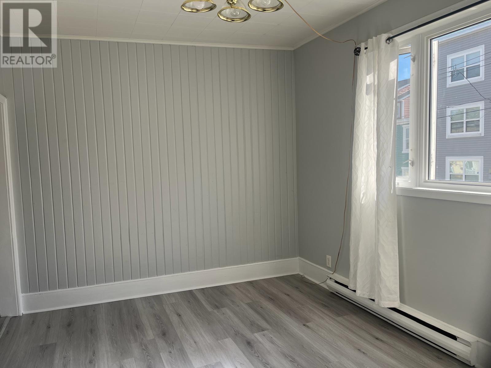 30 Boncloddy Street, St.John's — photo 7