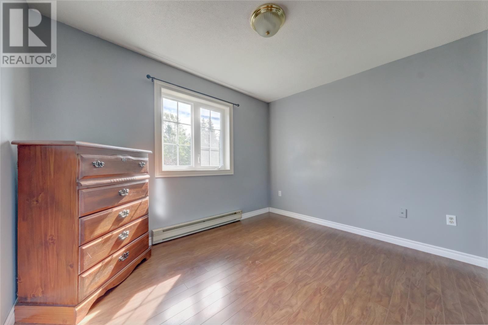 18 Mountainview Road, Massey Drive — photo 11