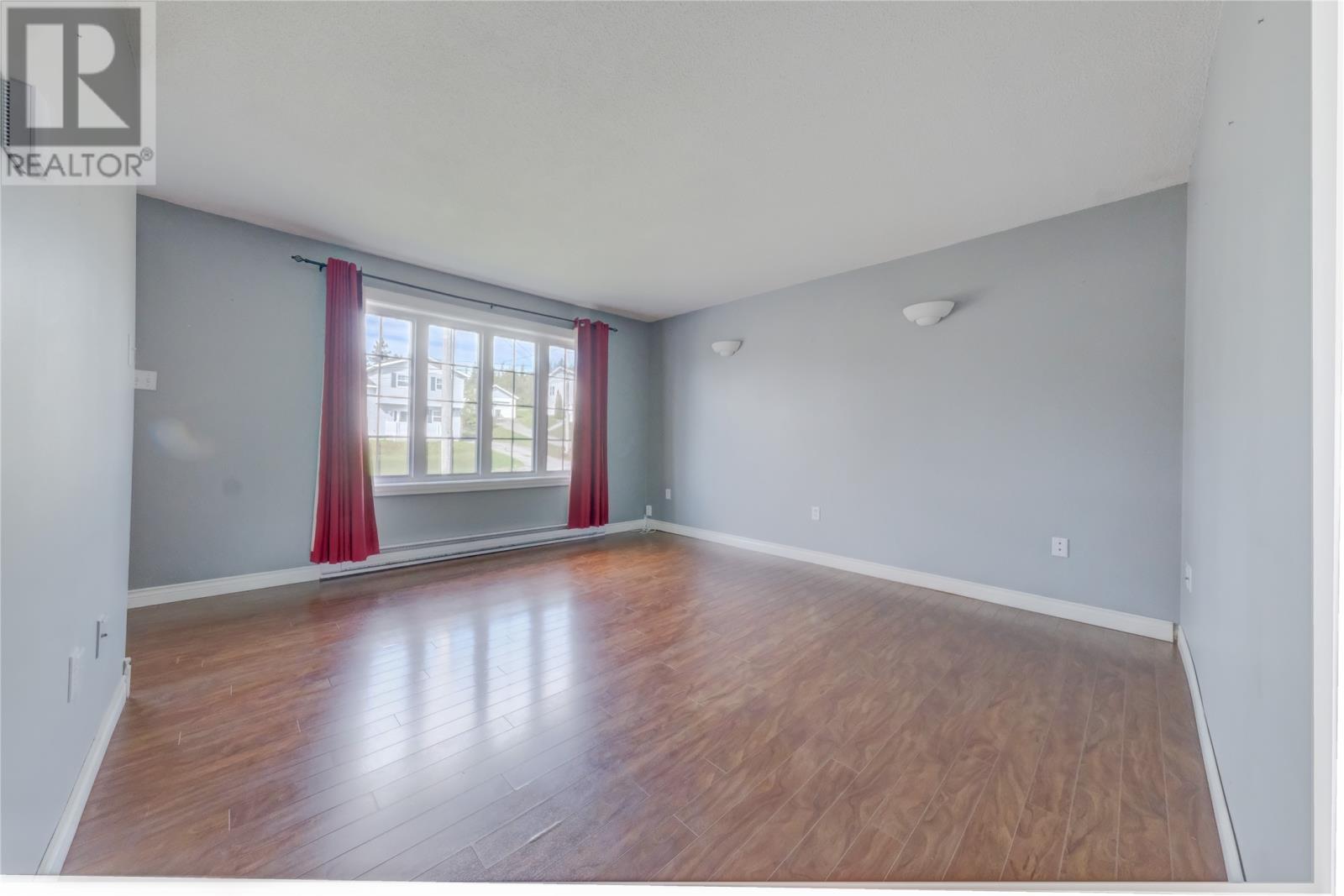 18 Mountainview Road, Massey Drive — photo 3