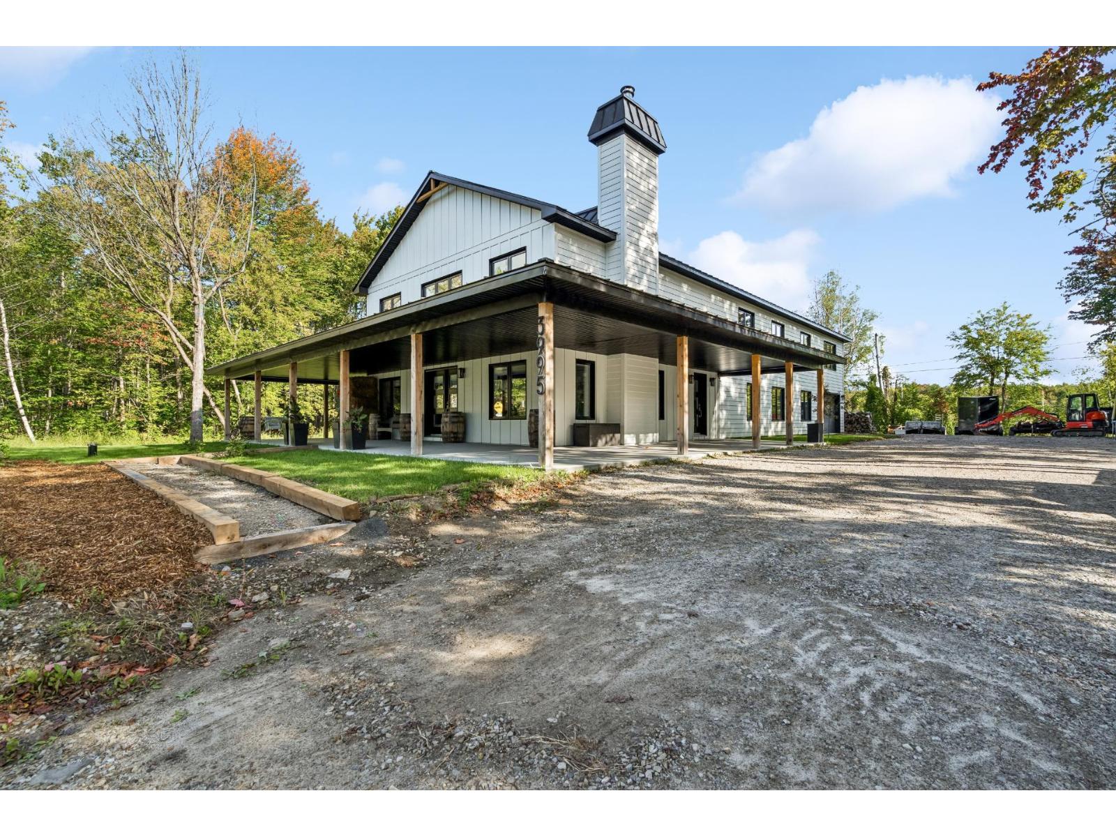 3995 Rue Antoine-Labelle Franklin Quebec Canada J0S1N0 2