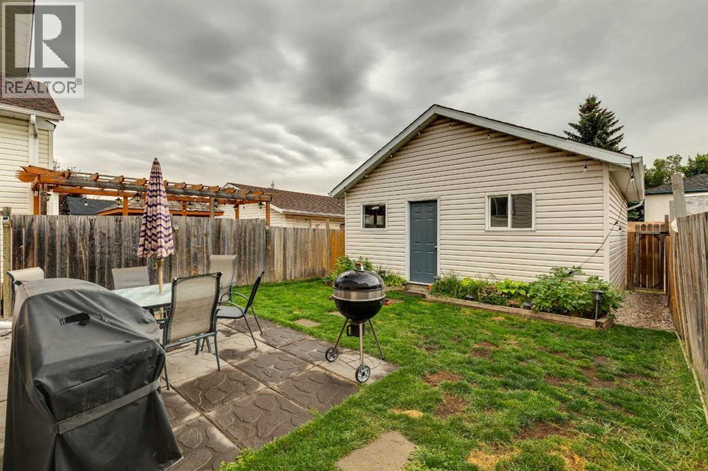 99 Mt Allan Circle, Calgary, Alberta  T2Z 2S4 - Photo 23 - A2342520