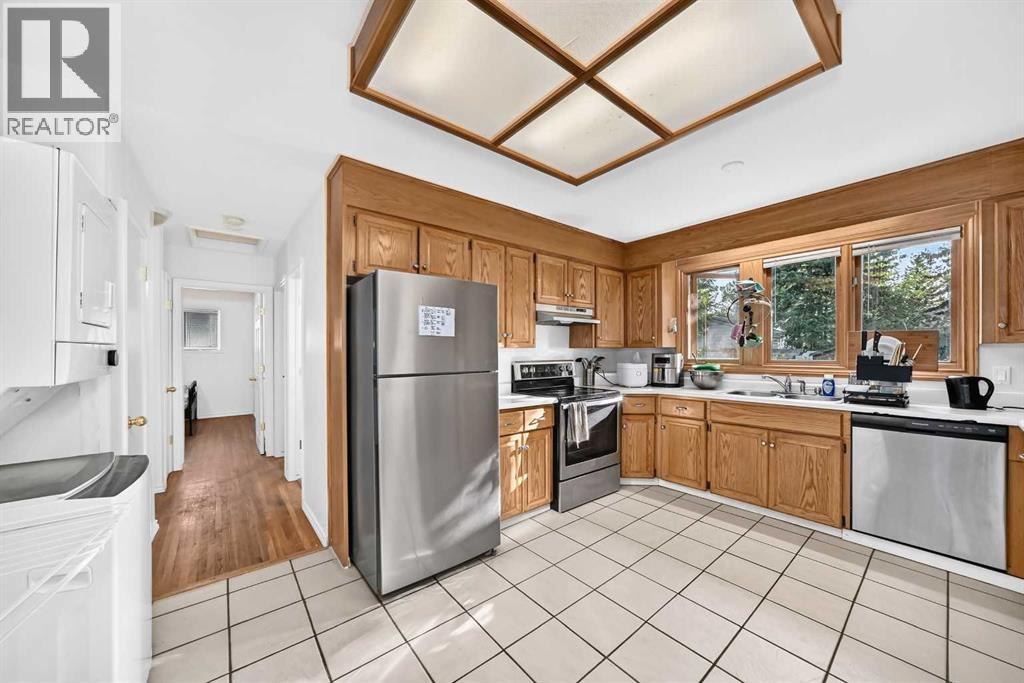 5112 Viceroy Drive NW, Calgary, Alberta  T3A 0V6 - Photo 9 - A2343927
