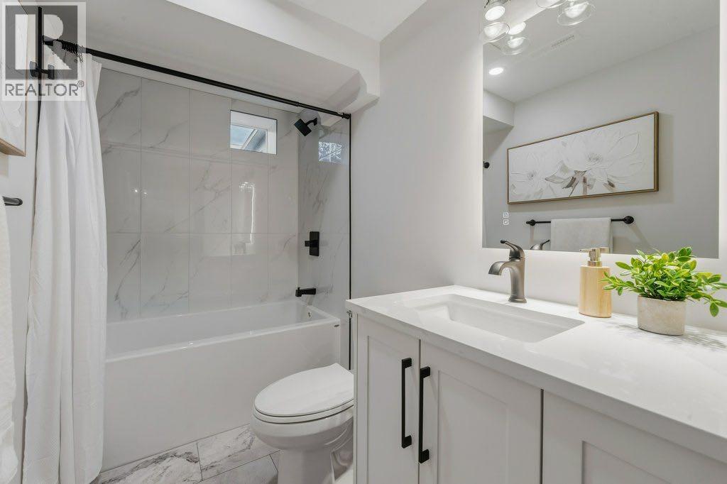 64 Doverview Place SE, Calgary, Alberta  T2B 1Z5 - Photo 39 - A2344806