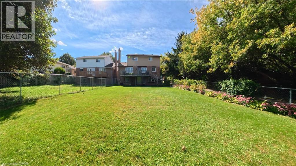 56 Scenic Wood Crescent, Kitchener, Ontario  N2A 3N6 - Photo 45 - 40865235