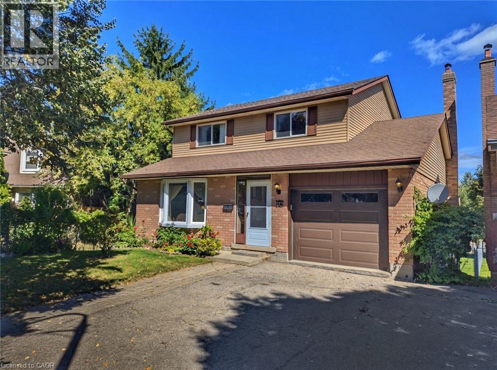 56 SCENIC WOOD Crescent, Kitchener, Ontario