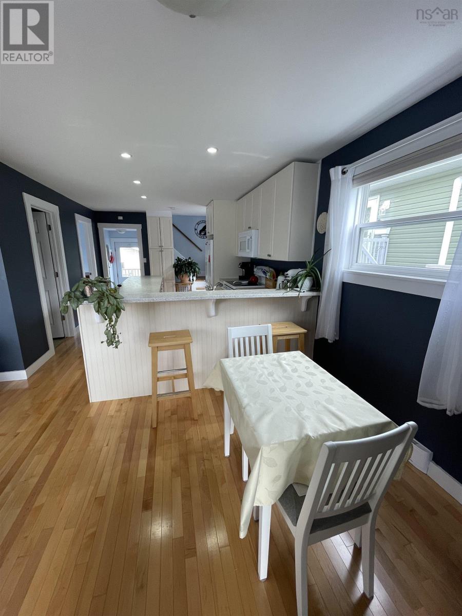 73 Brown Street, Sydney, Nova Scotia  B1S 2M6 - Photo 9 - 202623955
