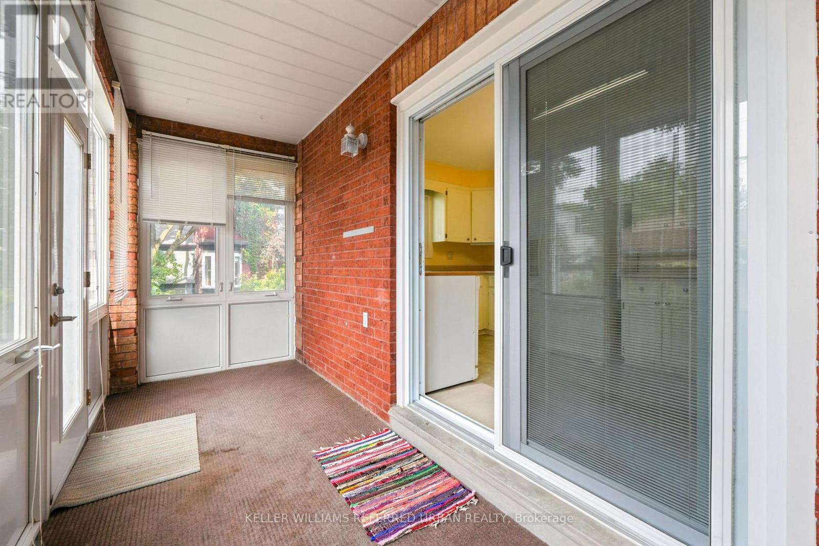 146 Montrose Avenue, Toronto, Ontario  M6J 2T7 - Photo 16 - C13810332
