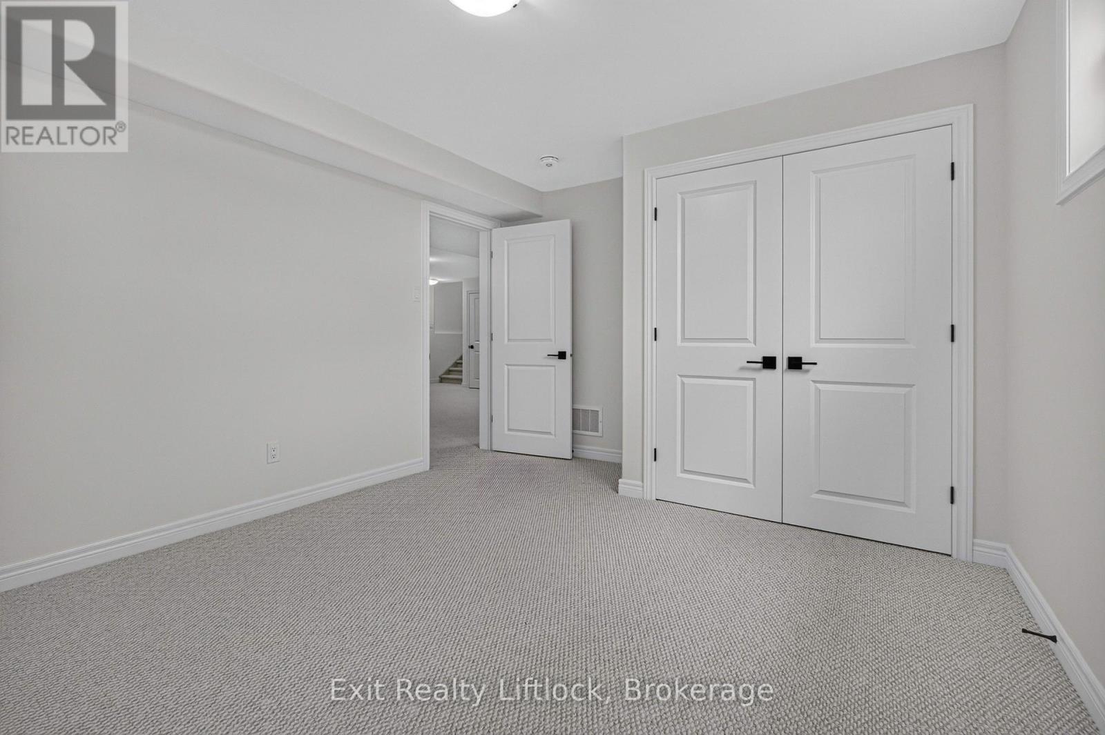 727 Latimer Way, Peterborough (Monaghan Ward 2), Ontario  K9K 0H4 - Photo 32 - X13446554