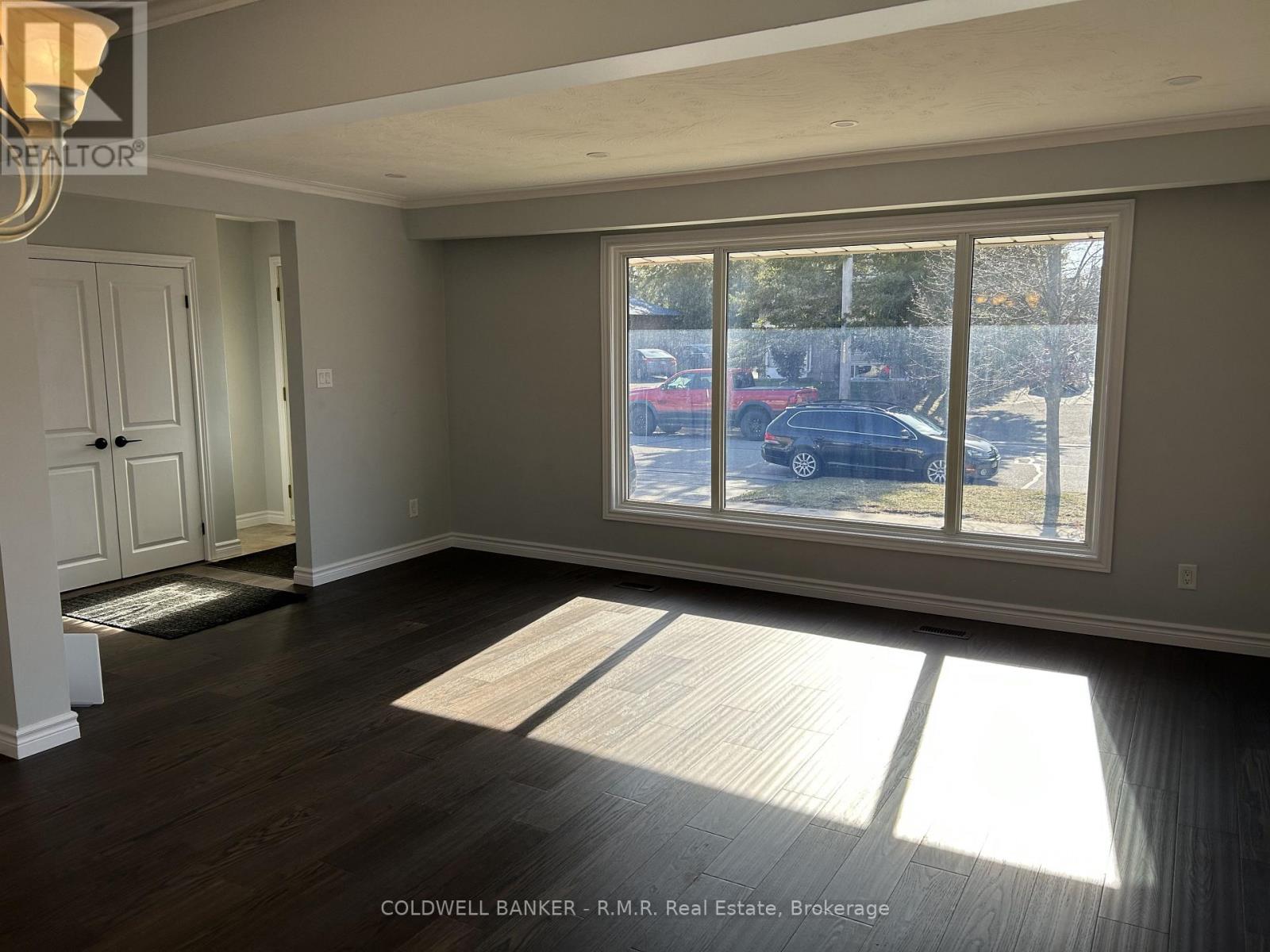 Main - 125 Cabot Street, Oshawa, Ontario  L1J 5R8 - Photo 3 - E13810434