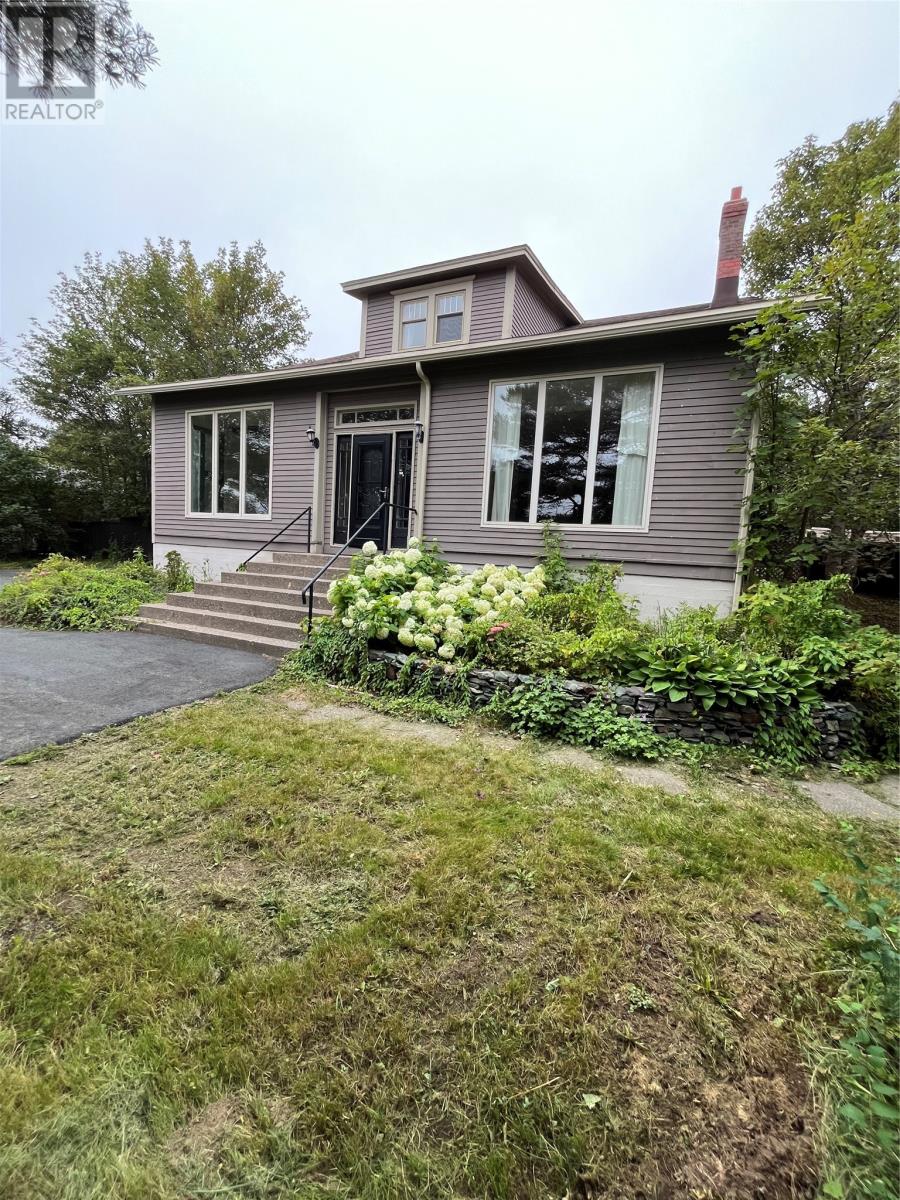 300 Topsail Road, St. John's, Newfoundland & Labrador