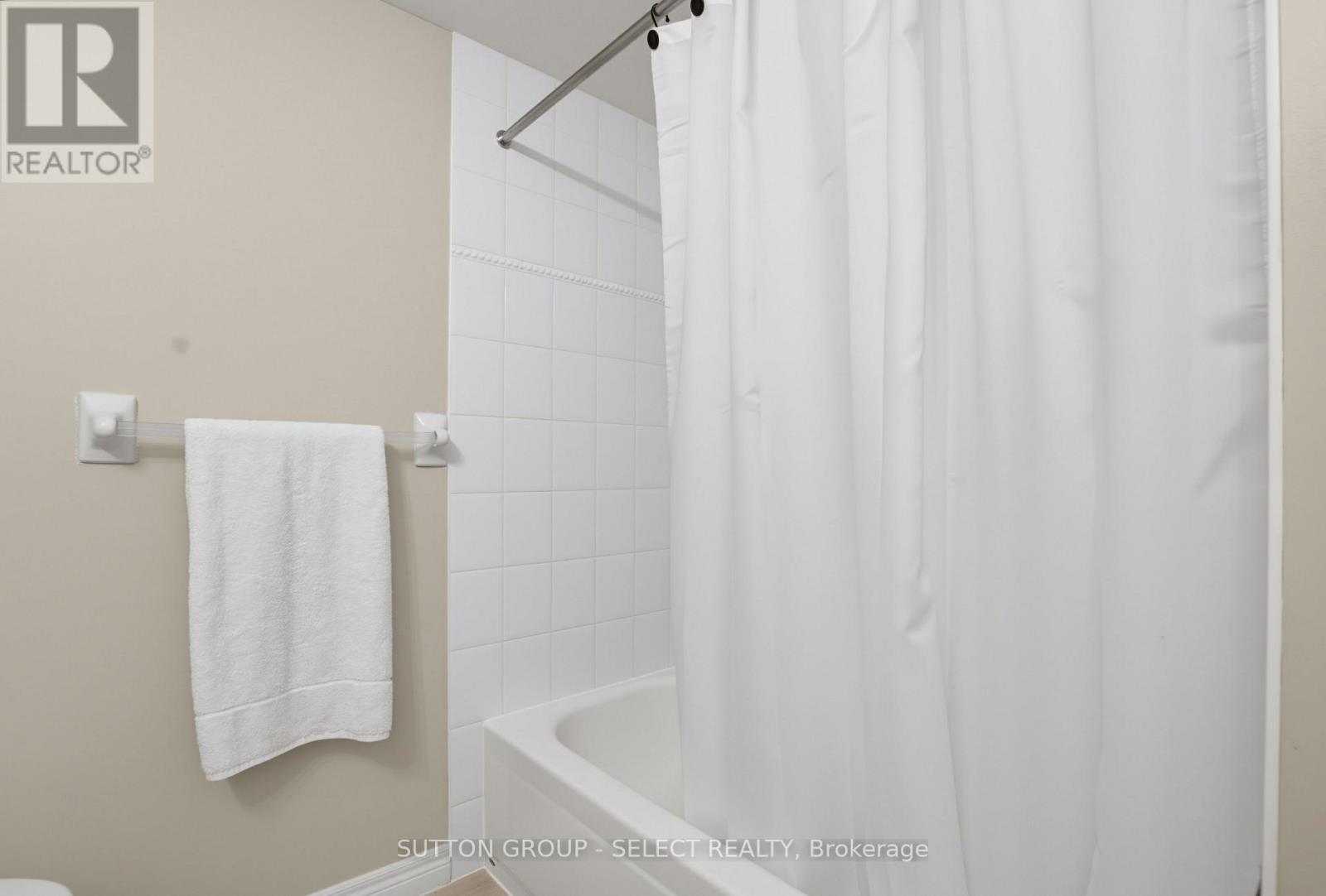 858 Cresthaven Crescent, London South, Ontario  N6K 4W4 - Photo 35 - X13810362