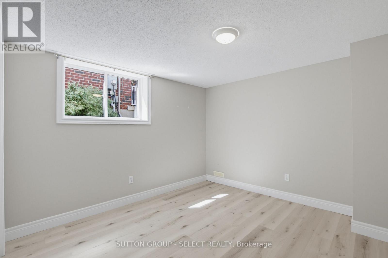 858 Cresthaven Crescent, London South, Ontario  N6K 4W4 - Photo 36 - X13810362