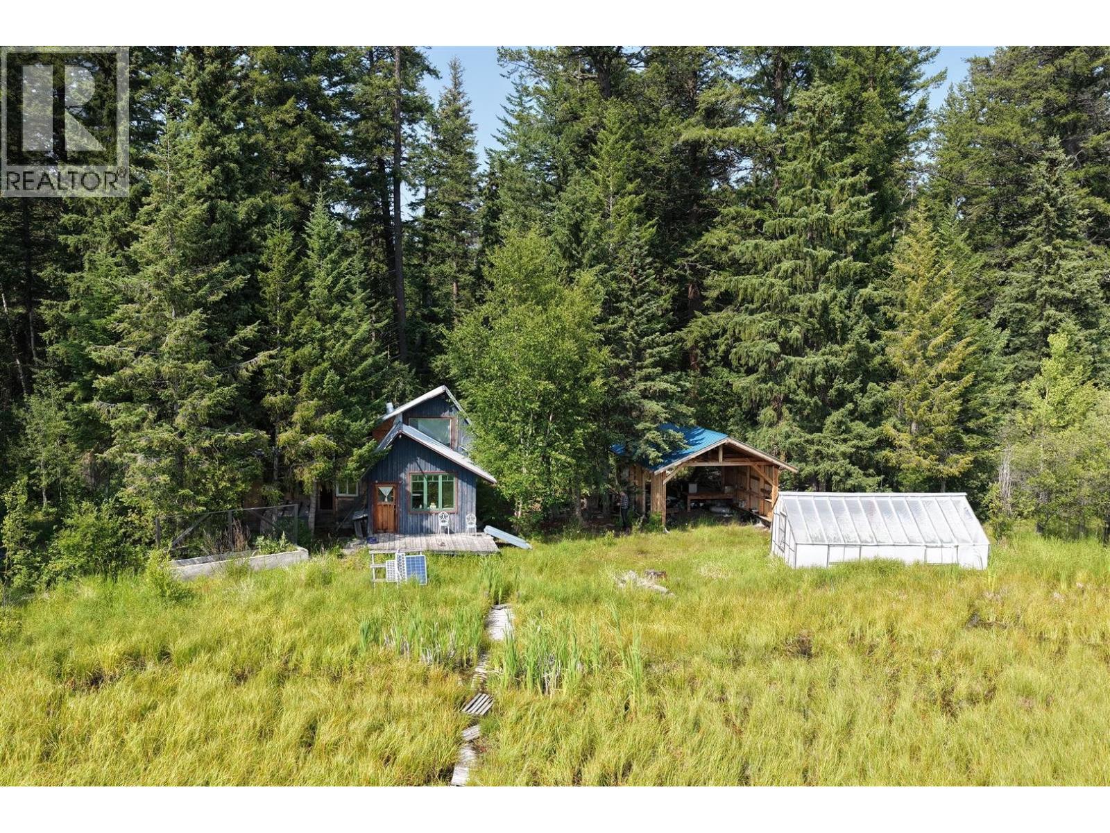 1462 Walters Lake Road, Horsefly, British Columbia  V0L 1L0 - Photo 10 - R3167743