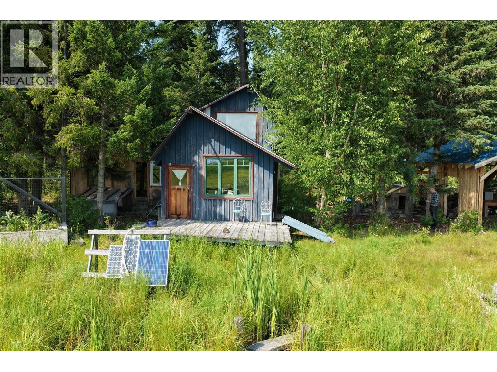 1462 Walters Lake Road, Horsefly, British Columbia  V0L 1L0 - Photo 11 - R3167743