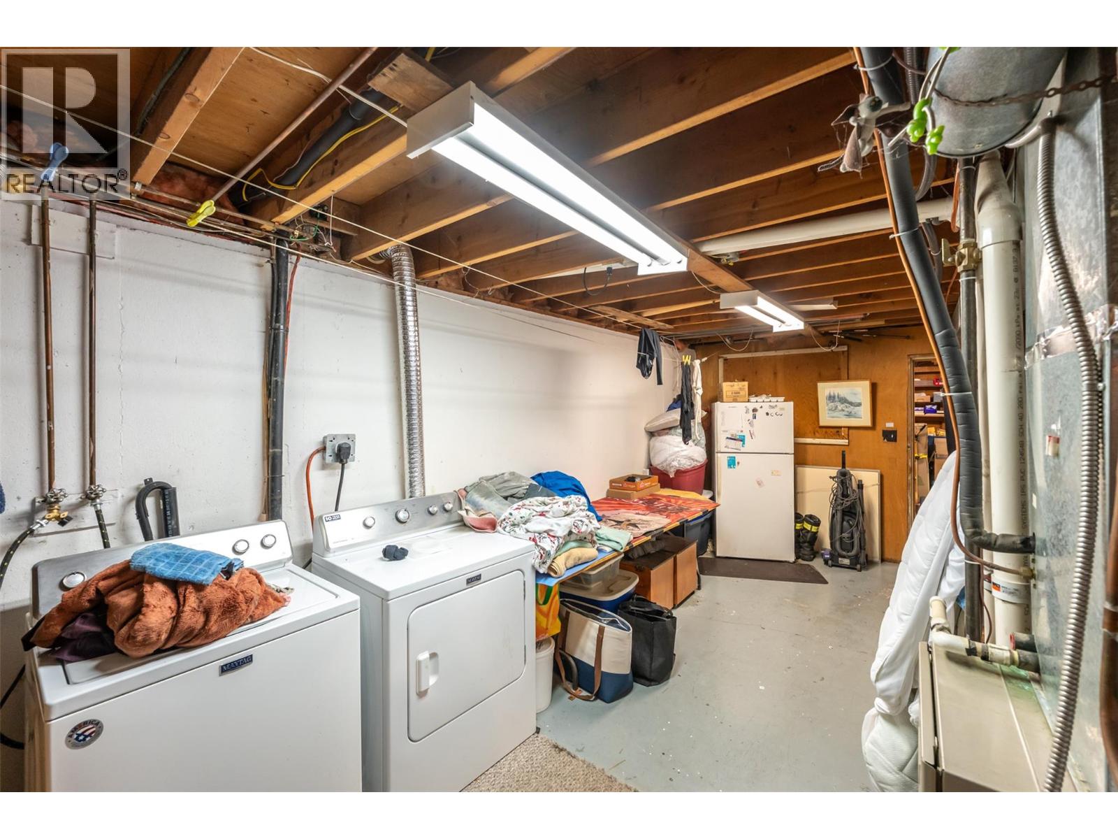 902 Maccleave Avenue, Penticton, British Columbia  V2A 3C5 - Photo 24 - 10401366