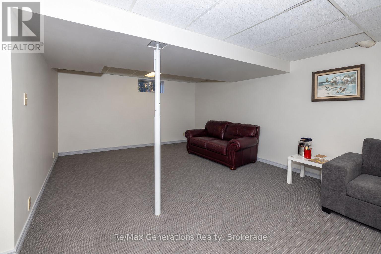 235 Maple Avenue, Thunder Bay, Ontario  P7B 4V6 - Photo 22 - X13810400